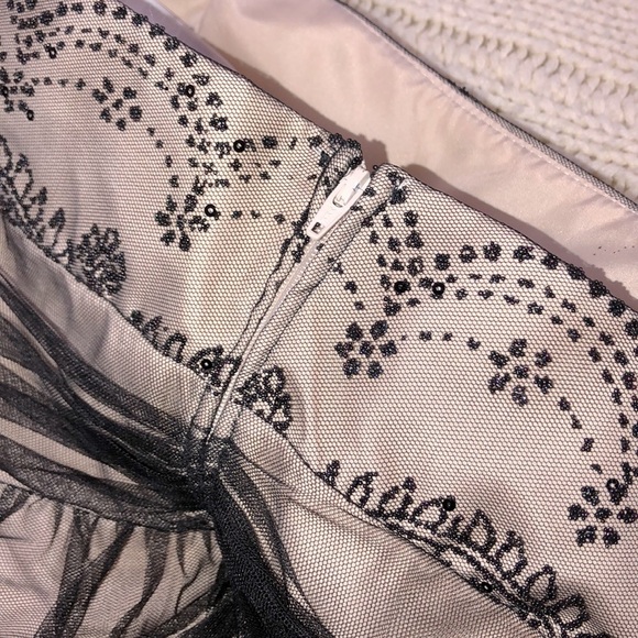 David’s Bridal size 4 black tulle cocktail dress - Picture 5 of 5